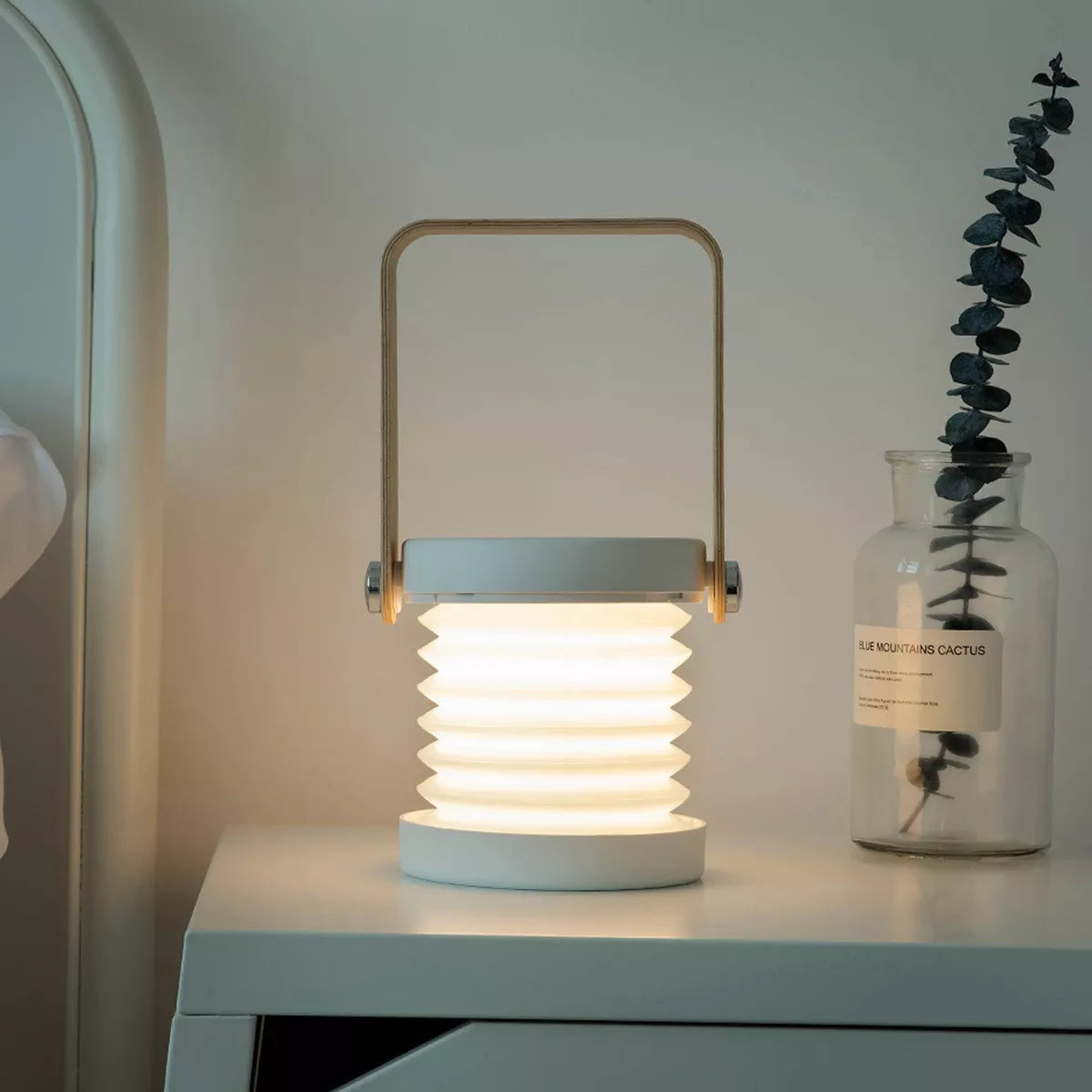 Lámpara LED recargable plegable